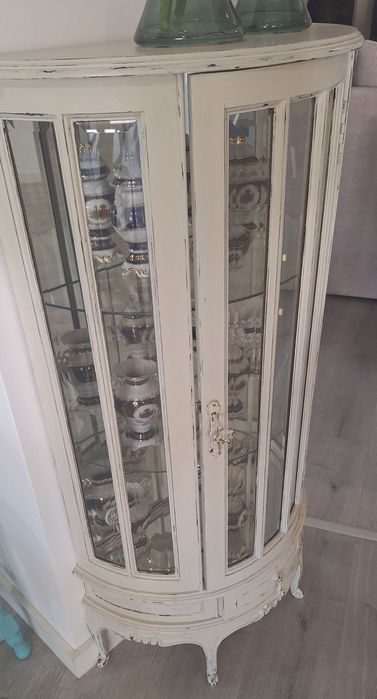 Vitrine rústica meia lua