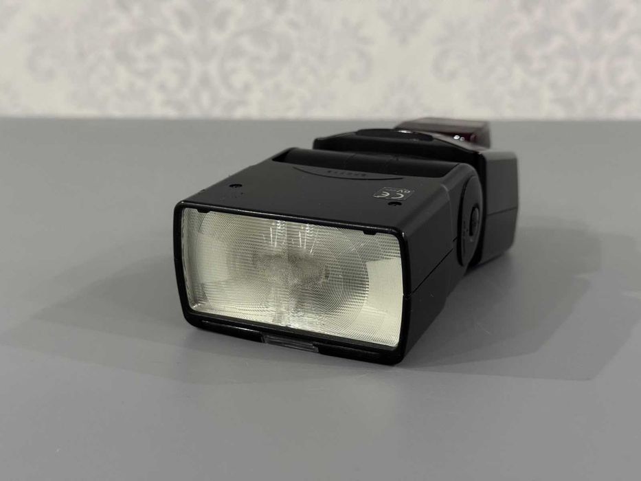 Lampa błyskowa Canon Speedlite 550 EX