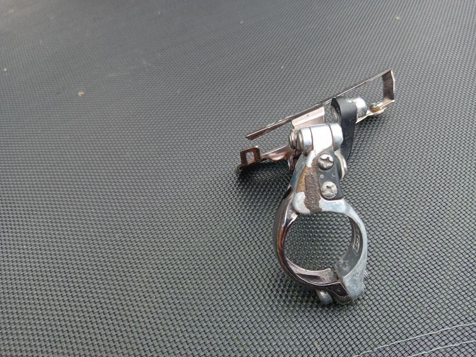 Przednia przerzutka Shimano SLX FD-MC-31.