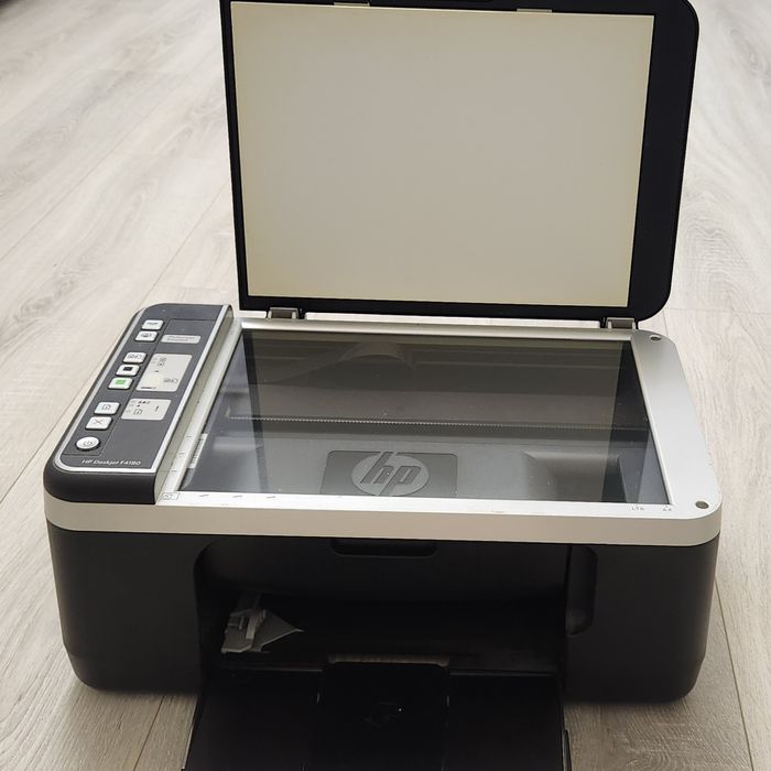 Принтер HP Deskjet F4180