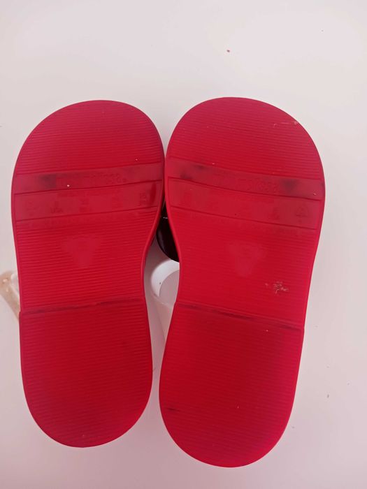 Sandálias imitação melissa tam 24