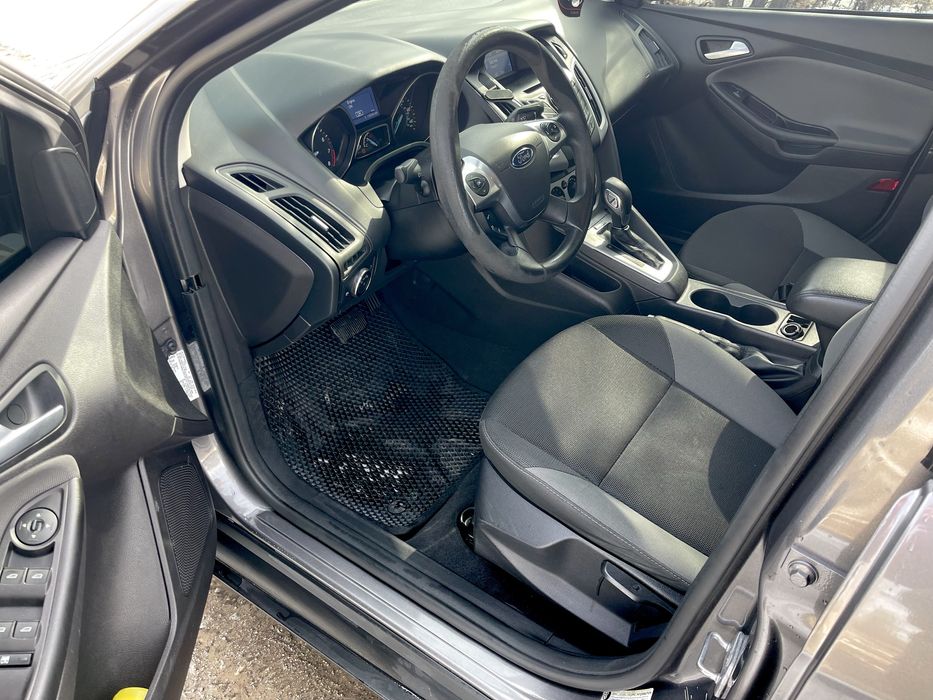 Ford Focus SE 2014