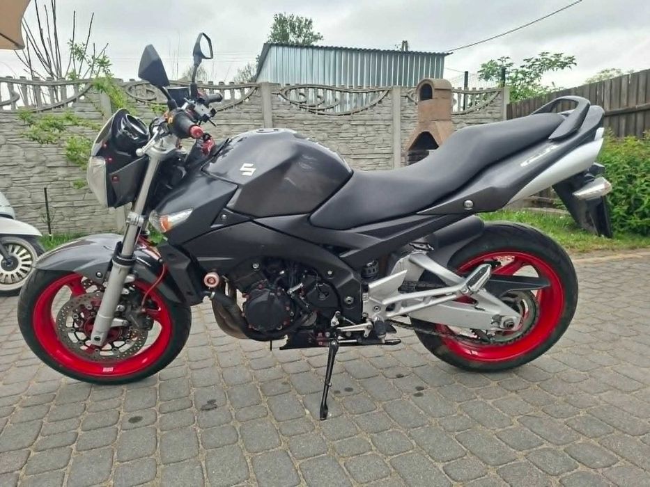 Suzuki GSR 600 Super stan! Gotowy do sezonu po dużym serwisie!