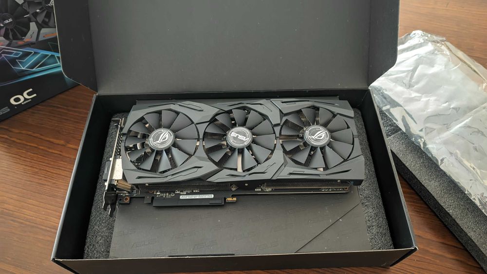 ASUS ROG STRIX GTX 1070 8GB - Placa Gráfica com Caixa Original64586016621059124