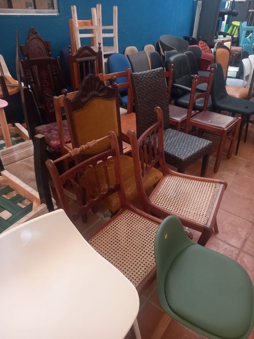 Cadeiras modernas varias