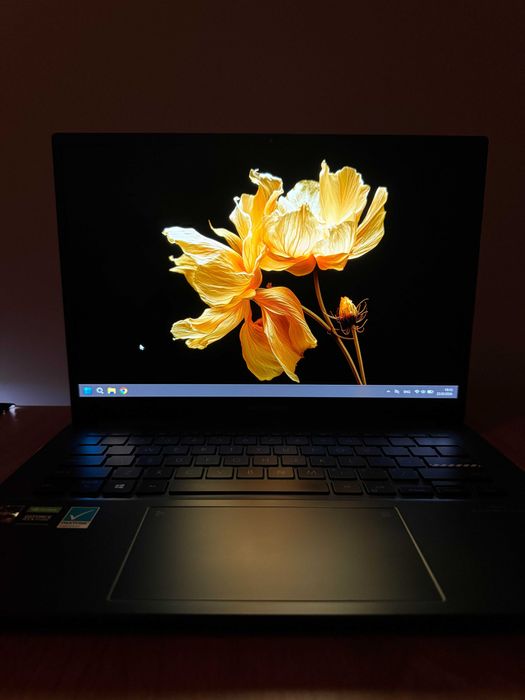 ASUS Vivobook Pro 14 OLED | Ryzen 7 | RTX 3050 | 1TB SSD | 2.8K 90Hz