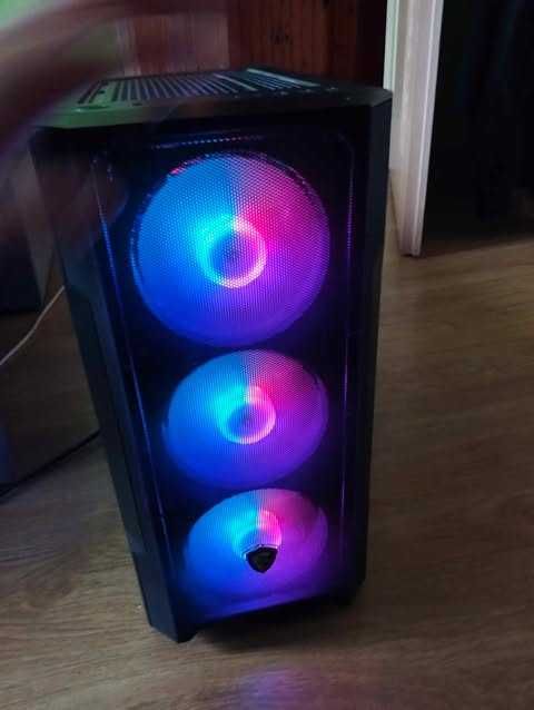 Komputer stacjonarny