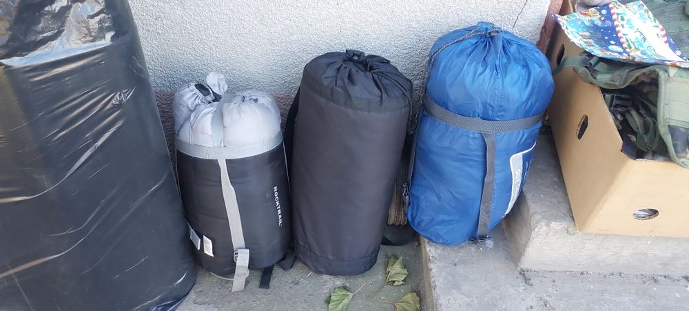 Спальники туристичні ,каримати