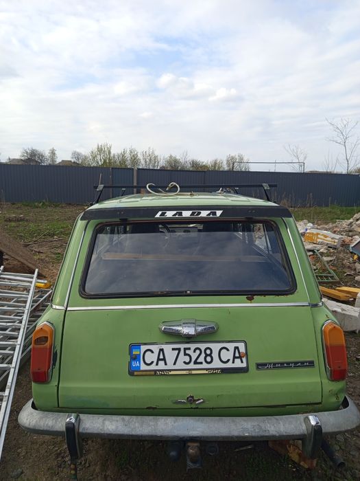 Продам машину ваз 2102