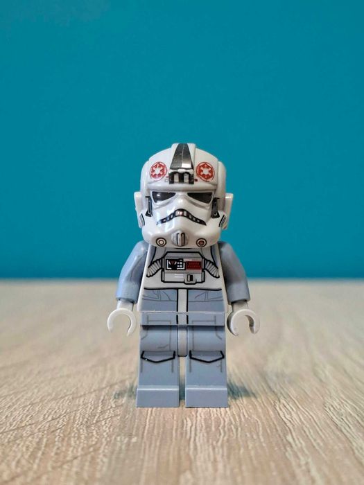 Figurka Lego Star Wars AT-AT Driver (sw0581)