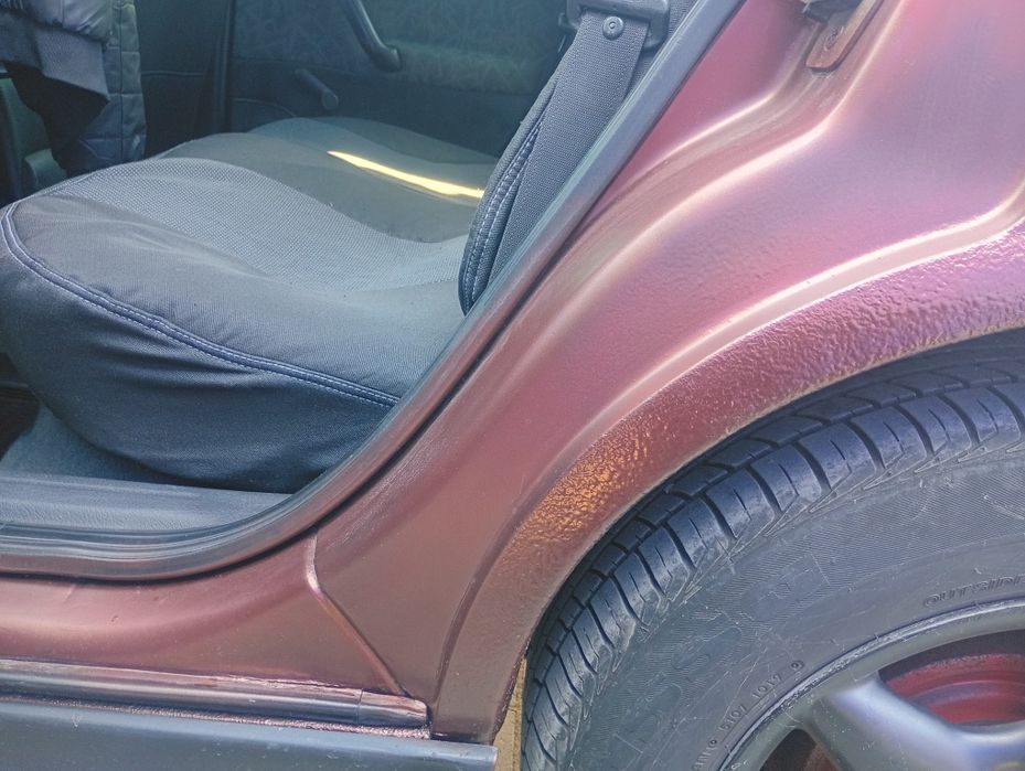 Хороший надійний автомобіль