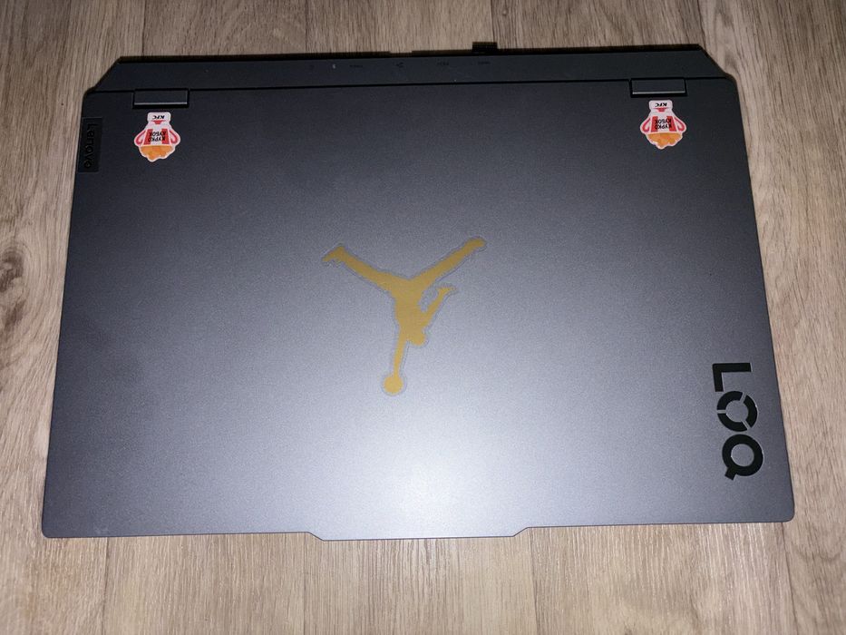 Ноутбук игровой Lenovo LOQ 15IAX9I (83FQ002ERA) Luna Grey