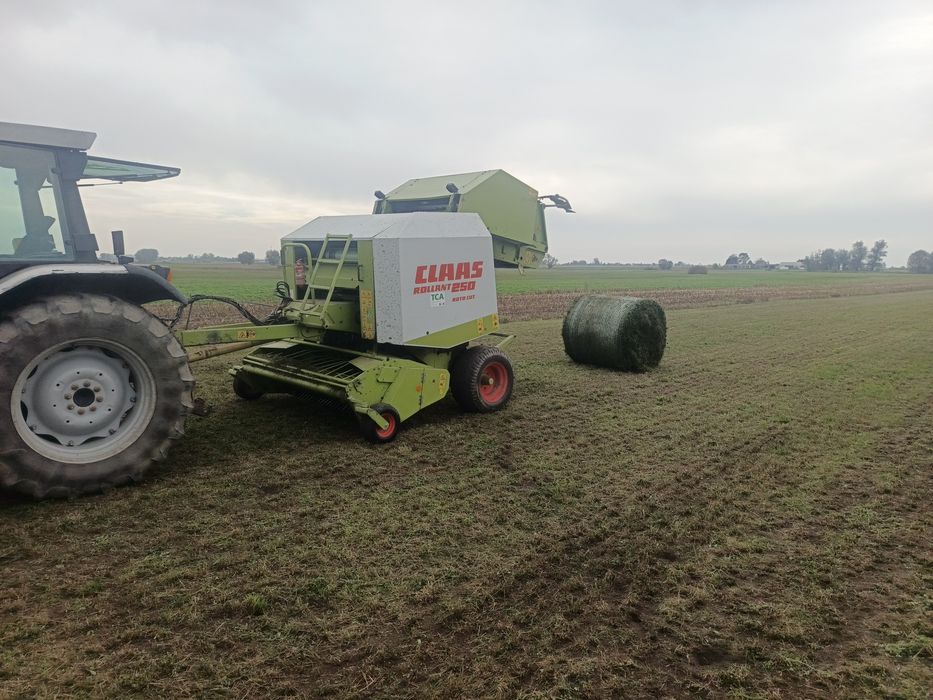 Prasa CLAAS ROLLANT 250 roto cut