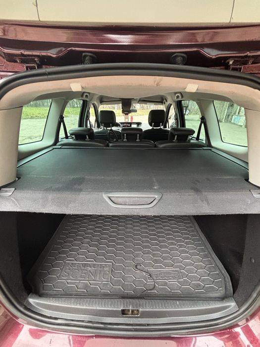 Renault Grand Scenik