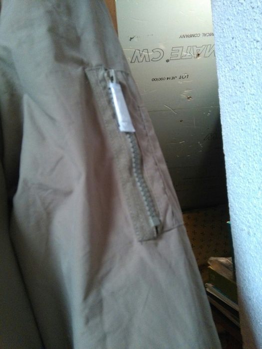 Casaco de Pele  Preto  E Parka Beje NOVOS
