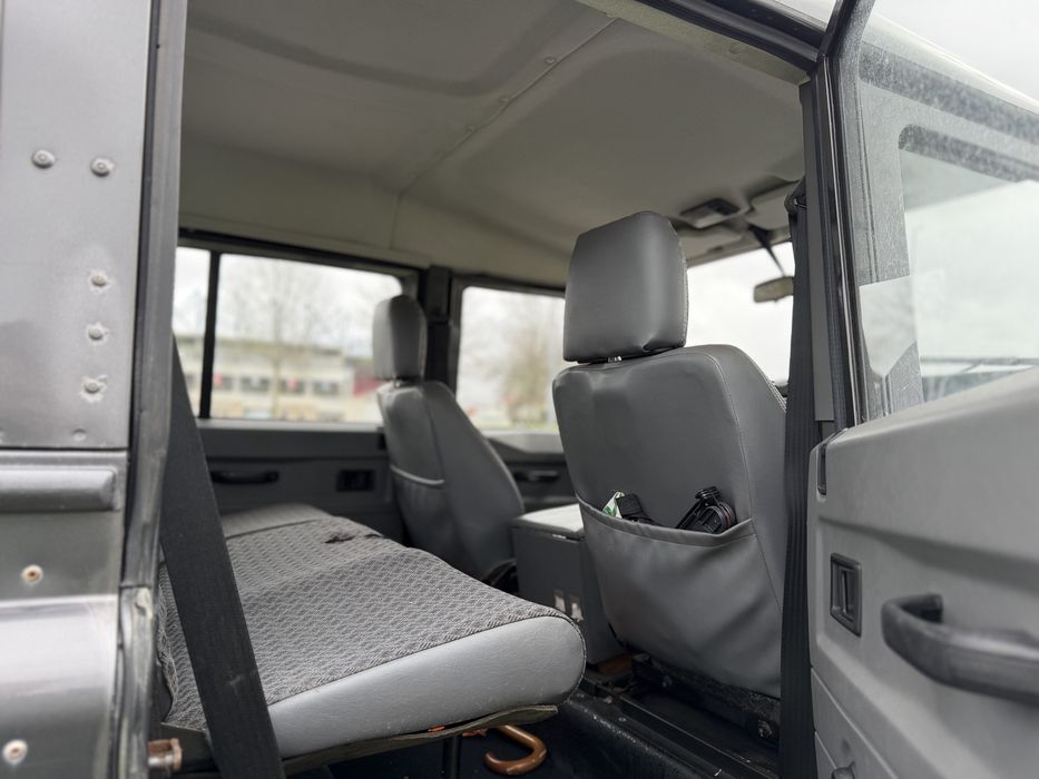 Land Rover Defender 110 Td5 Crew Cab