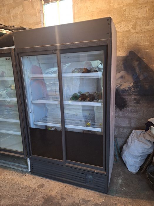 Холодильный шкаф, витрина