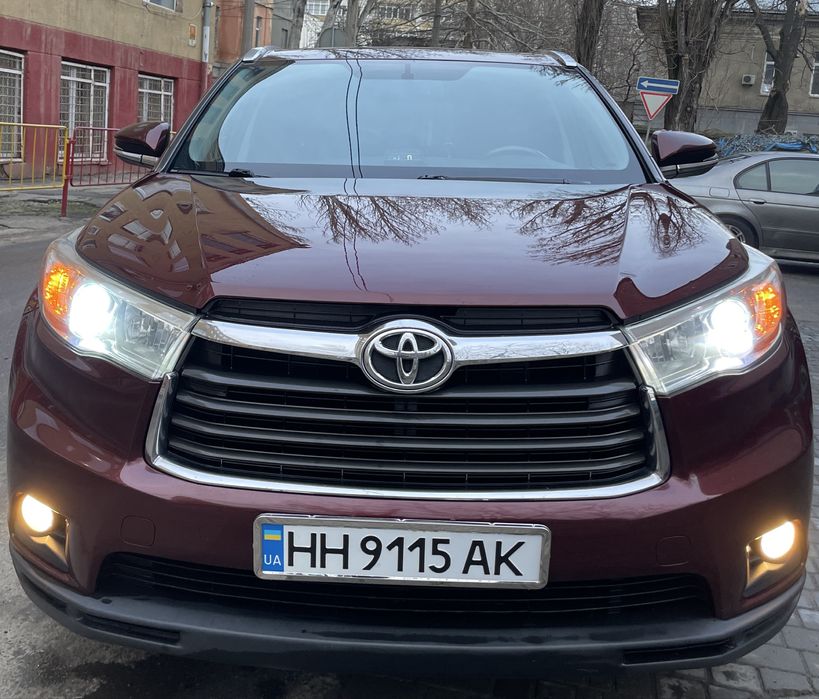 Продам автомобиль Тойота