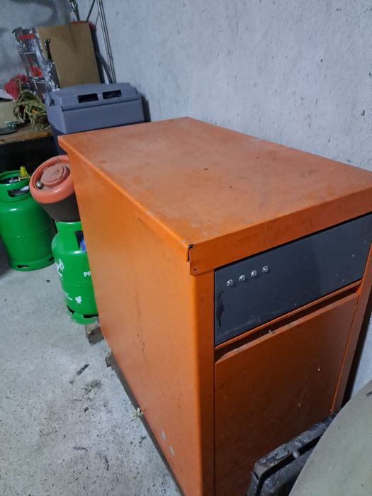 Caldeira gasoleo usada 2 meses