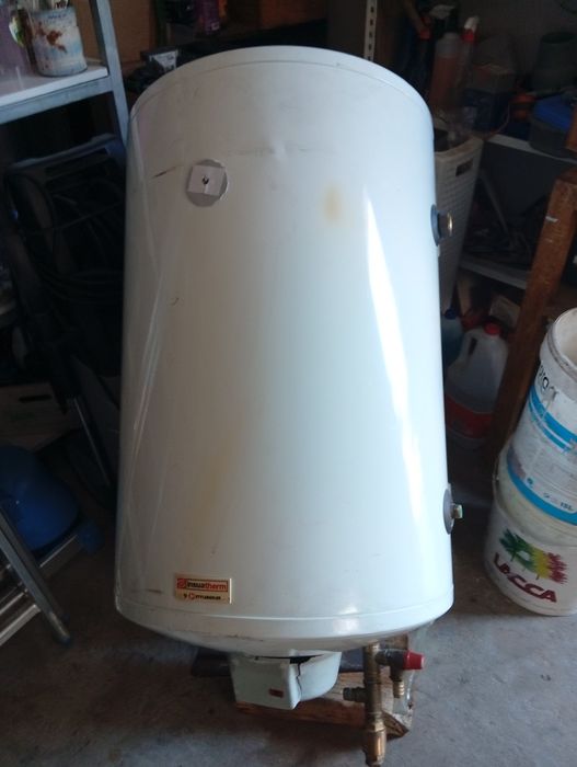 Vendo termo acumulador de 80L em muito bom estado