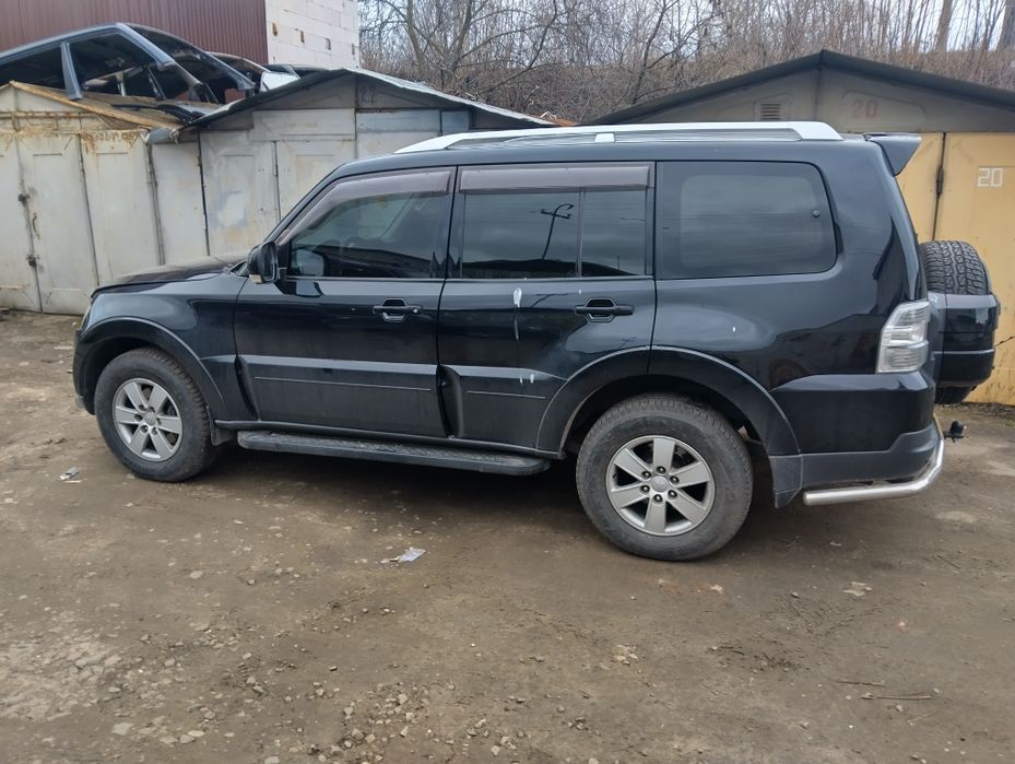 Разборка Митсубиши паджеро вагон 4, Mitsubishi Pajero Wagon 3.8 бензин