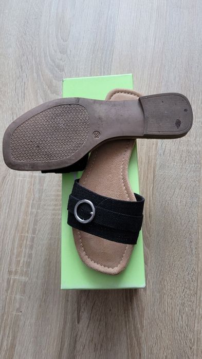 klapki rozmiar 38