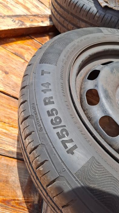 Opony  175/65R14 letnie Continental