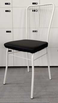 Krzesło do kuchni kantyny Nowy Styl RETRO PRL biały czarny (ok.4 szt.)