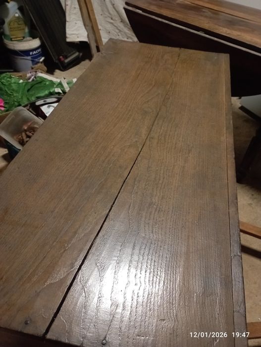 Arca em castanho antiga