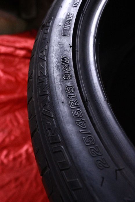 225-45-R19 BRIDGESTONE TURANZA = 4 штуки летней резины Germany