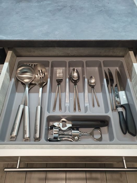 Апартаменти 21 +