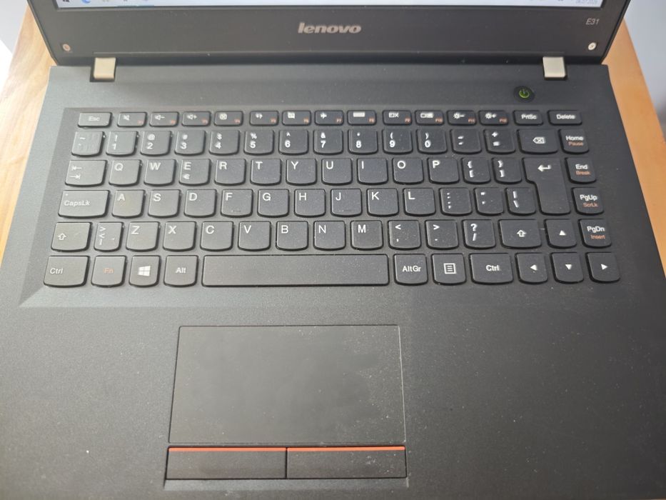 Lenovo ThinkPad E31 i3-5005U 4GB RAM 128GB SSD  13,3"
