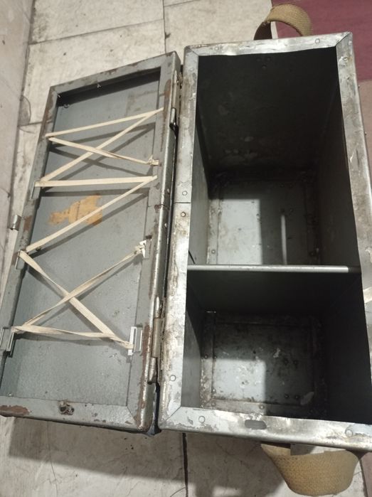 Ящик для риболовлі зимової рибалки жерлиці багор удочки