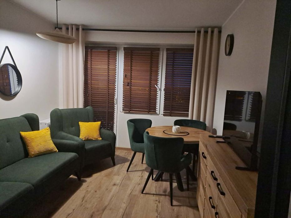 Wynajem mieszkania | 37 m² | Piłsudskiego | 2 pokoje | Balkon | 2470 zł Z CZYNSZEM