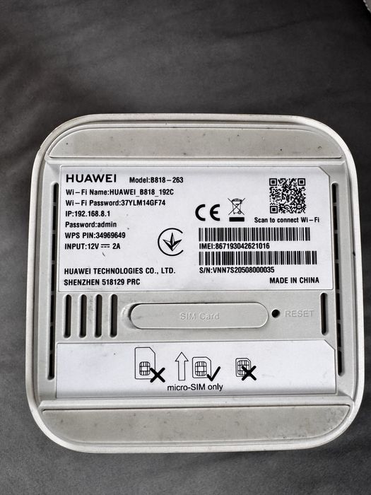 Router Huawei Model B818-263