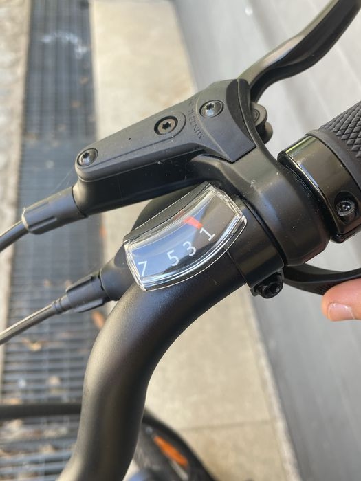 Bicicleta elétrica dobrável