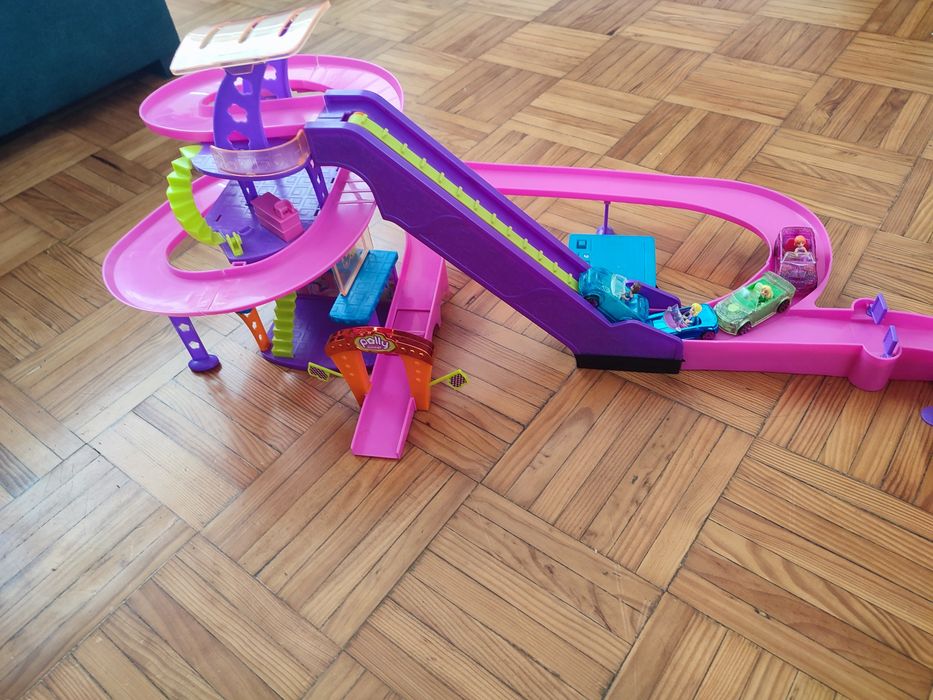 Pista Polly Pocket automatizada