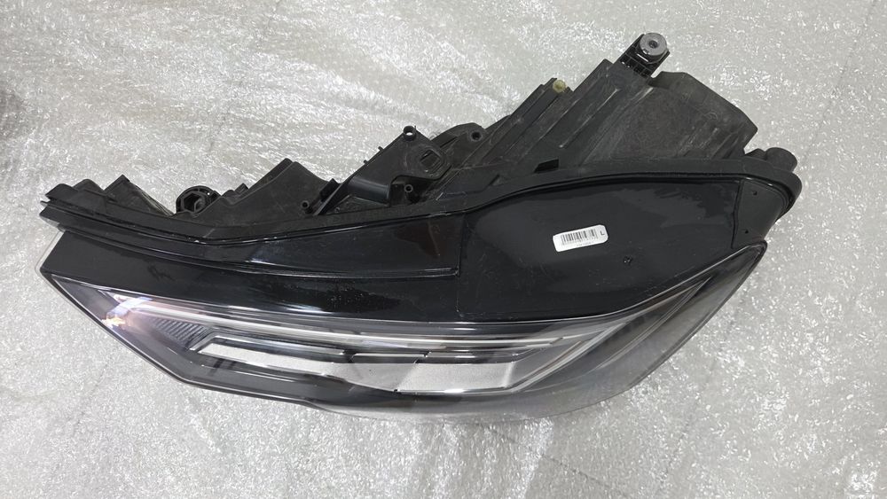 Продам фари до Audi A6 C8