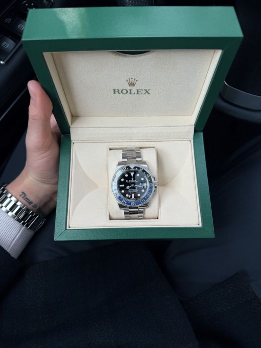 Rolex GMT-Master II “Batman” – 116710BLNR