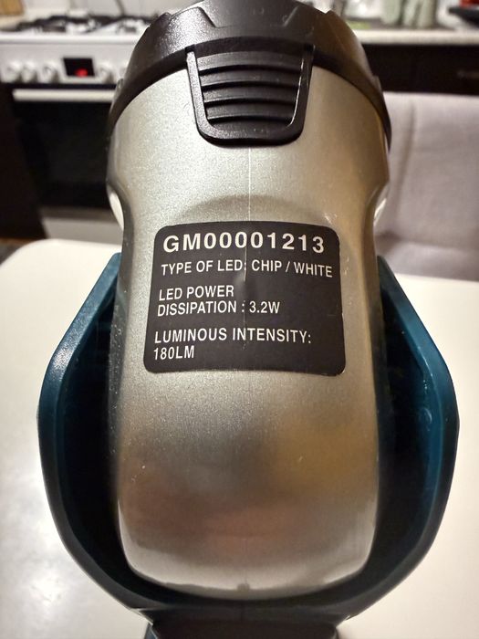 Ліхтар Makita DML 802 оригінал , стан новий