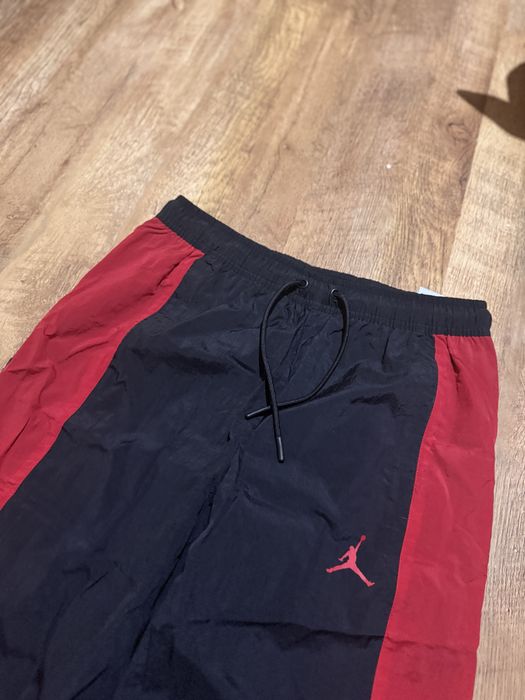 Нейлоновые штаны Nike Air Jordan
