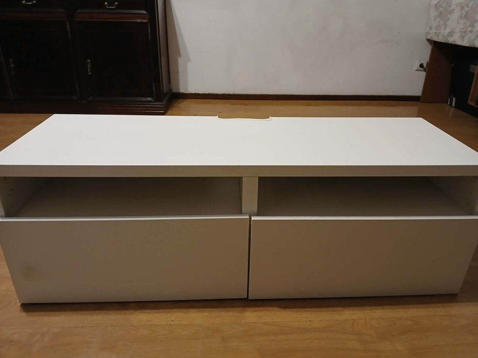 Aparador de sala para TV