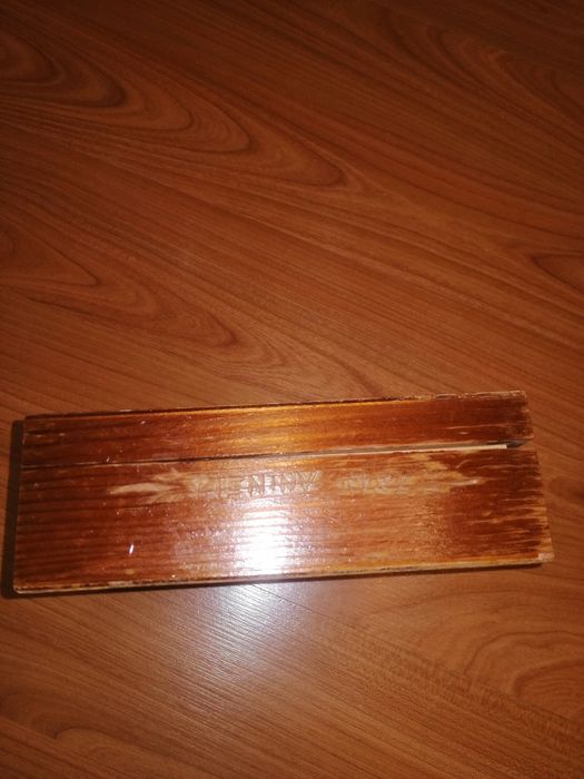 Drewniana szkatułka starocie