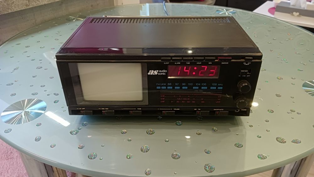 Budzik /Radio/Telewizor Audio Sonic SPRAWNY 100%