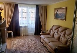 Здам  2-ю кв-ру Центр , Обл. лікарня Дендропарк)