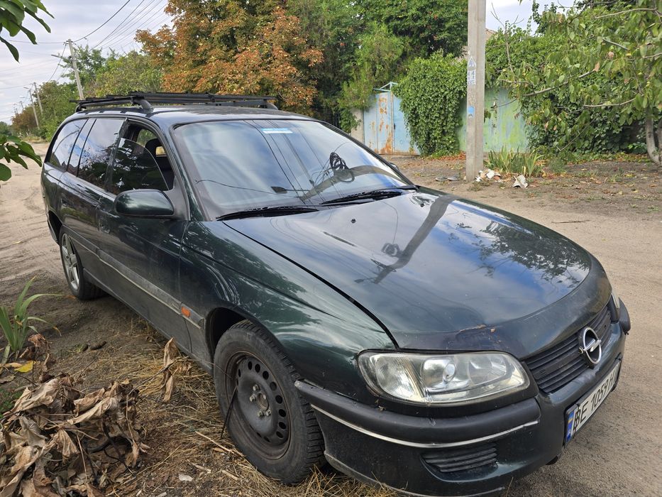 Опель Омега В 1995 року продажа