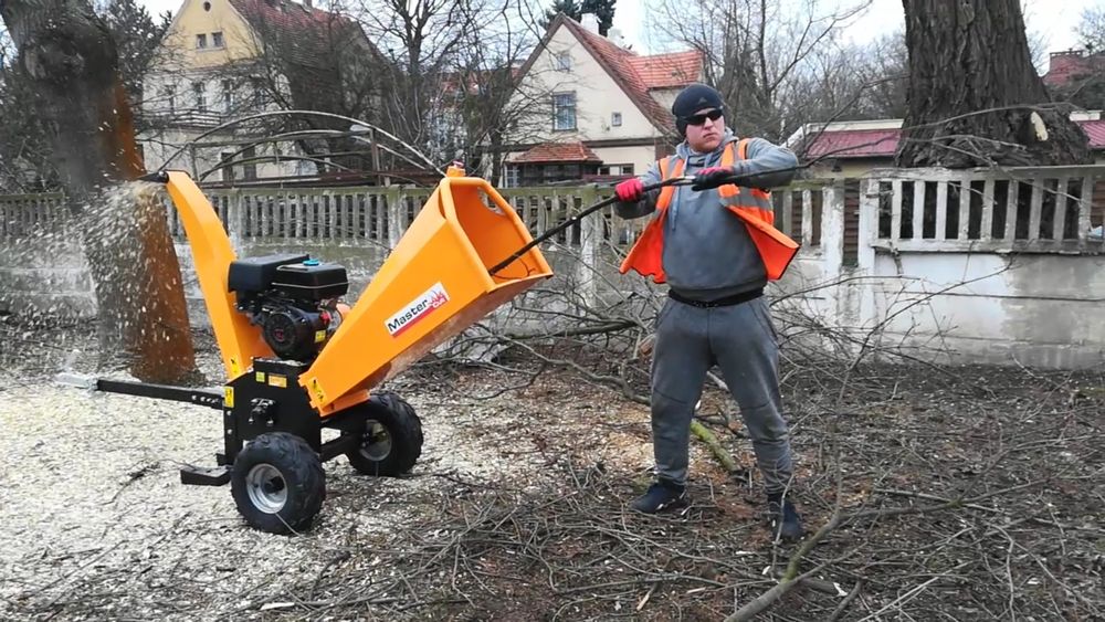 Przycinanie drzew, gałęzi, żywopłotów tuji, wynajem rębaka do gałęzi