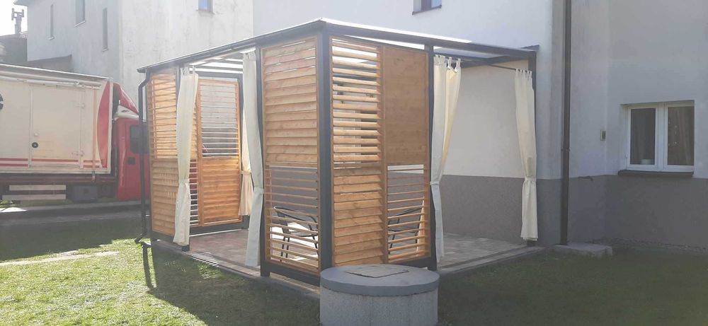 Żaluzje tarasowe do : pergola altana taras balkon ogród.