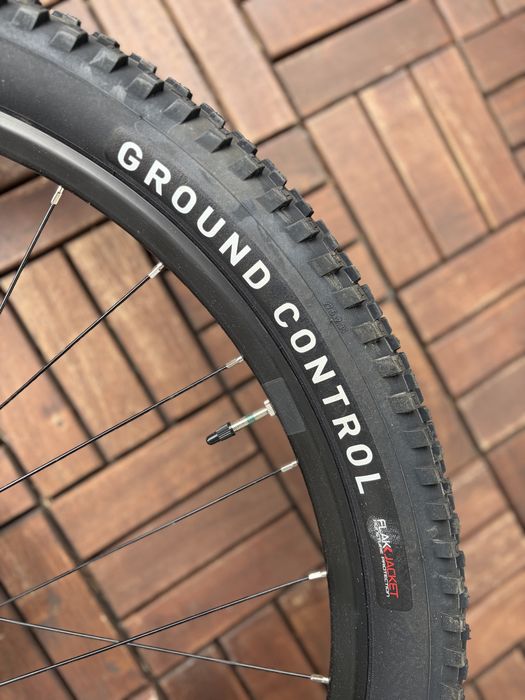 Opony rowerowe Specialized Ground Control Sport 27,5 x 2,35