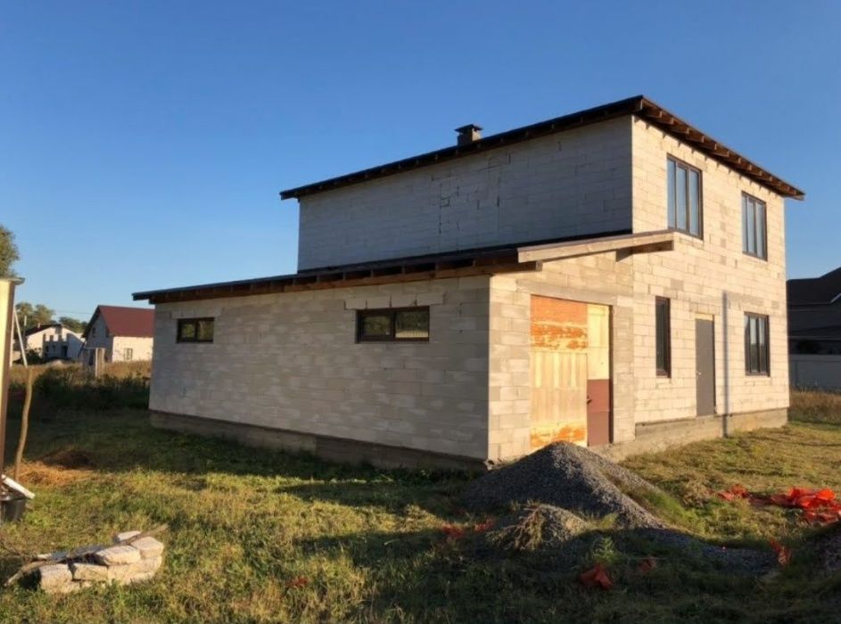 Продам дом в с. Счасливое